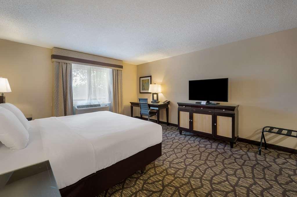 Best Western Detroit リボーニア 部屋 写真